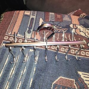 2 hangers for belts scarfs tyes etc